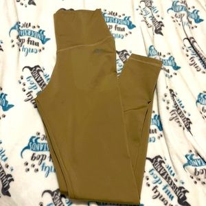 Tan booty scrunch abs2bfitness pants